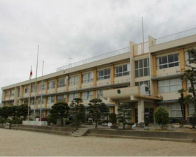 甲斐市篠原、中古一戸建ての画像です