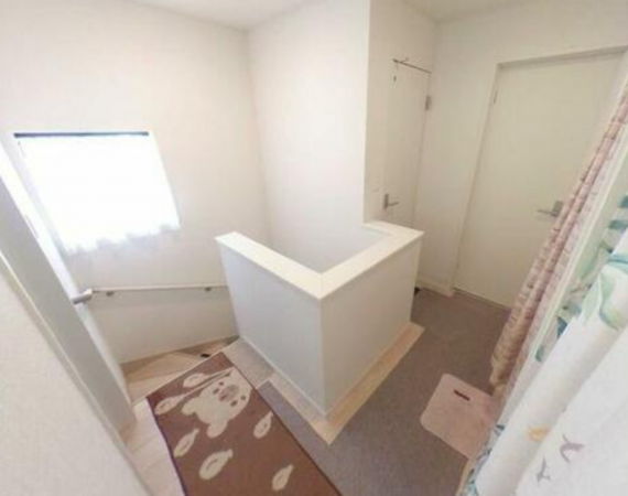 甲府市新田町、中古一戸建ての画像です