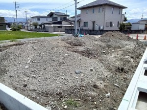 甲府市富竹、土地の画像です