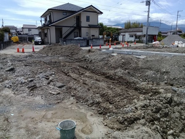 甲府市富竹、土地の画像です