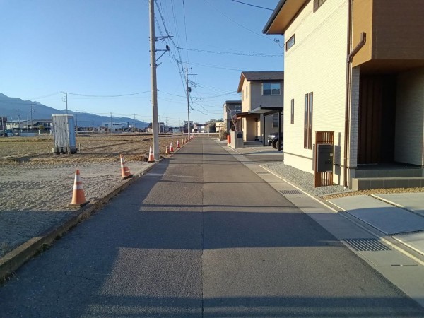 中巨摩郡昭和町西条、土地の画像です