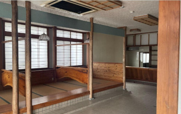 甲斐市島上条、中古一戸建ての画像です