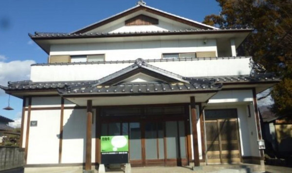 甲斐市島上条、中古一戸建ての画像です