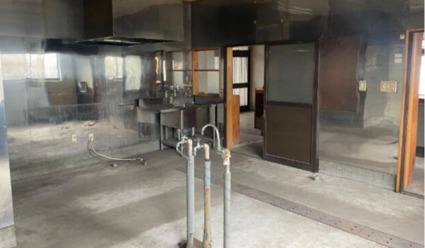 甲斐市島上条、中古一戸建ての画像です