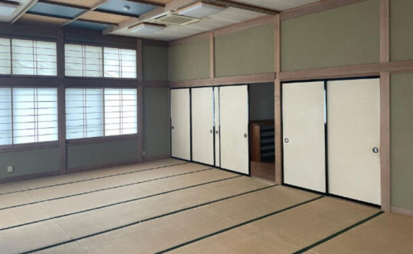 甲斐市島上条、中古一戸建ての画像です