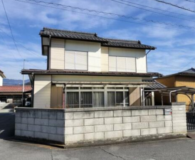 甲斐市万才、中古一戸建ての間取り画像です