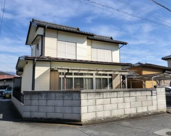 甲斐市万才、中古一戸建ての画像です