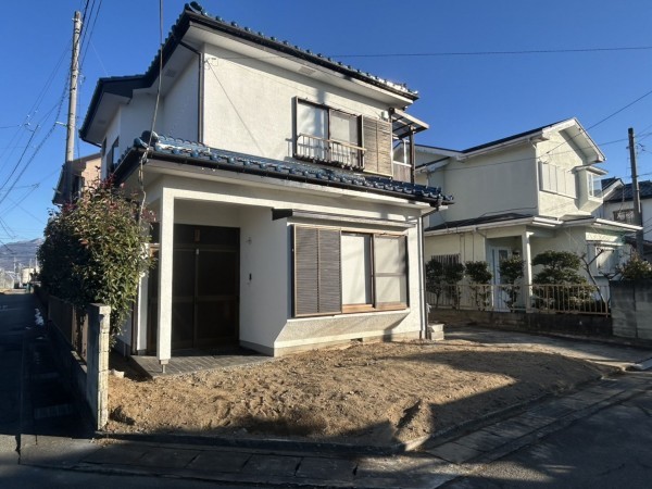 笛吹市石和町唐柏、中古一戸建ての画像です