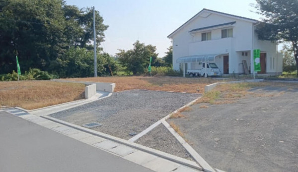 甲府市下曽根町、土地の画像です