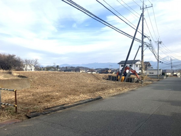 甲斐市宇津谷、土地の画像です