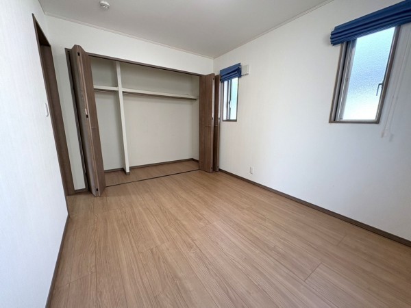 甲府市里吉、中古一戸建ての画像です