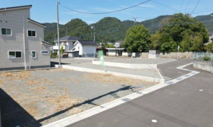甲府市屋形、土地の画像です