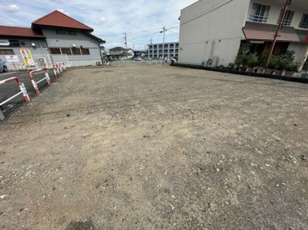 甲斐市西八幡、土地の画像です
