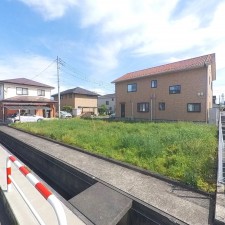 甲府市下飯田、土地の画像です
