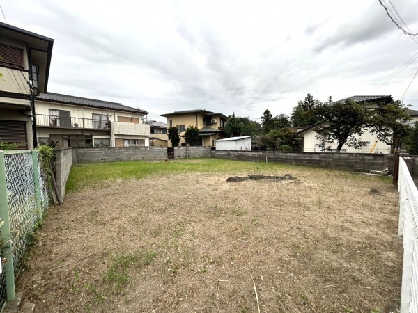 甲府市飯田、土地の画像です