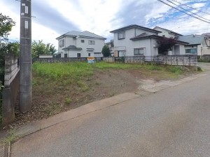 甲斐市団子新居、土地の画像です
