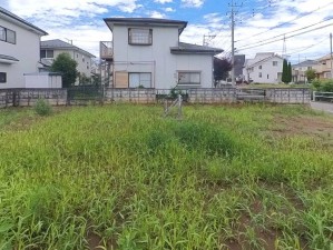 甲斐市団子新居、土地の画像です