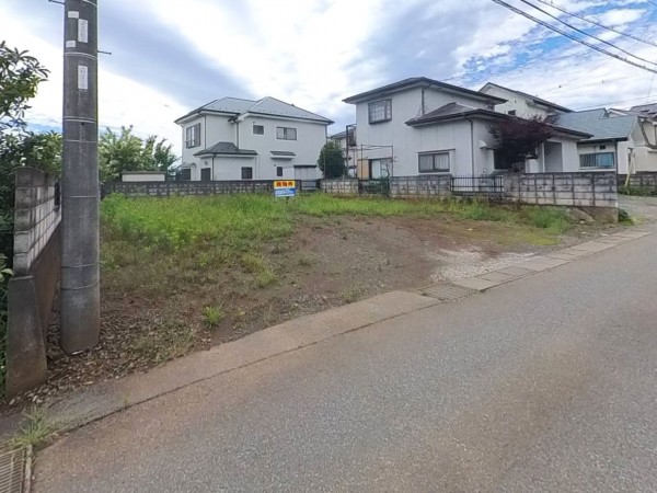 甲斐市団子新居、土地の画像です