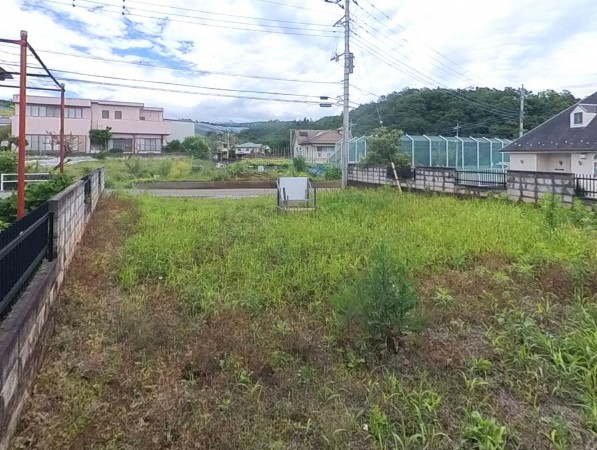 甲斐市団子新居、土地の画像です