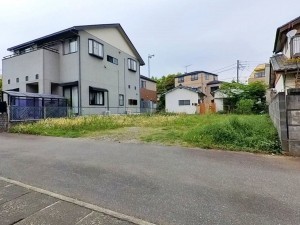 甲府市貢川、土地の画像です