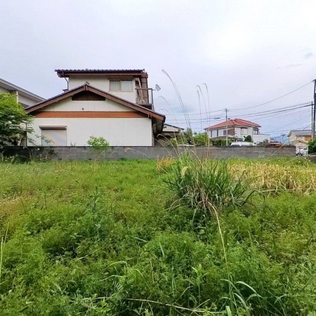 甲府市貢川、土地の画像です