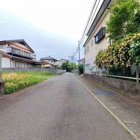 甲府市貢川、土地の画像です