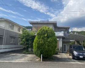 甲府市緑が丘、中古一戸建ての画像です