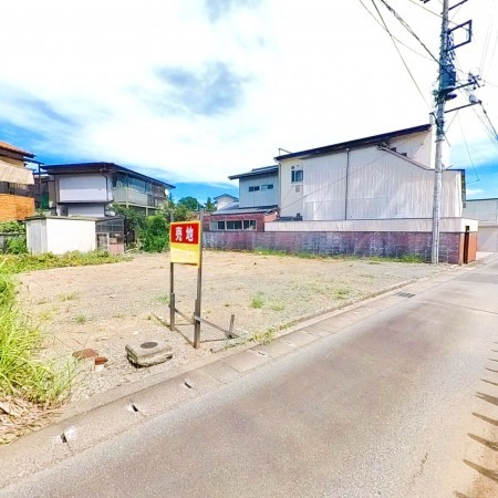 甲府市飯田、土地の画像です