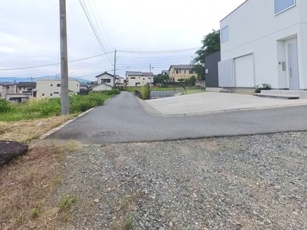 甲斐市龍地、土地の画像です