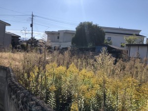 甲府市貢川、土地の画像です