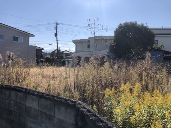 甲府市貢川、土地の画像です