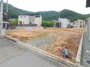 甲府市羽黒町、土地の画像です