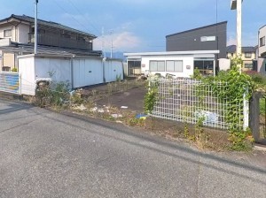 甲斐市万才、土地の画像です
