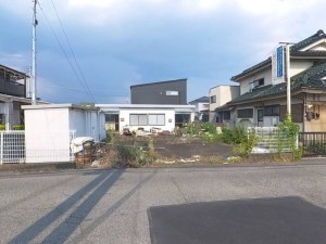 甲斐市万才、土地の画像です