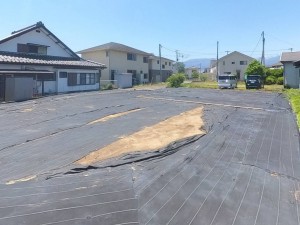 甲府市千塚、土地の外観画像です