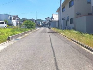 甲府市千塚、土地の外観画像です