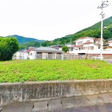 甲府市古府中町、土地の画像です