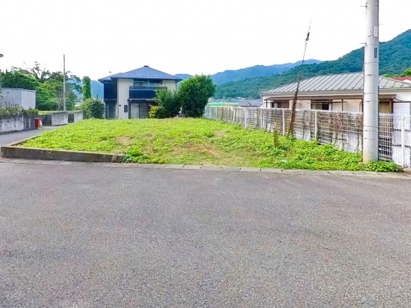 甲府市古府中町、土地の画像です