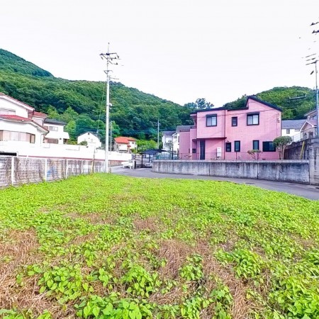 甲府市古府中町、土地の画像です