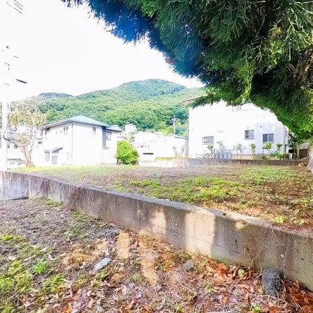 甲府市古府中町、土地の画像です