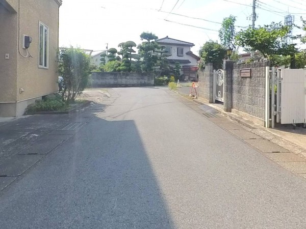 甲府市飯田、土地の画像です