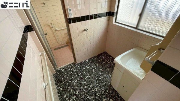 相生市山手、中古一戸建ての洗面画像です