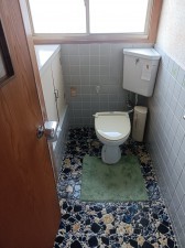 赤穂市山手町、中古一戸建てのトイレ画像です