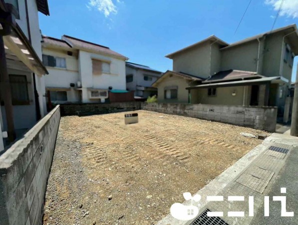 姫路市飾磨区英賀、土地の画像です
