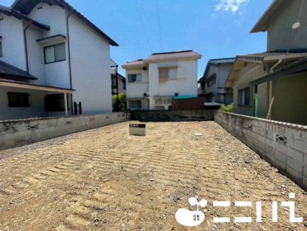 姫路市飾磨区英賀、土地の画像です