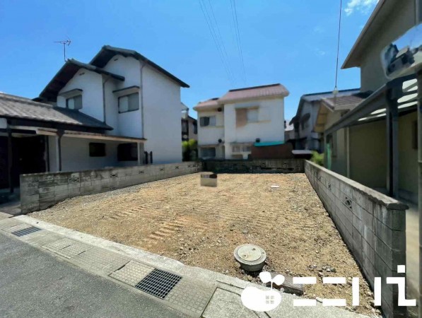 姫路市飾磨区英賀、土地の画像です