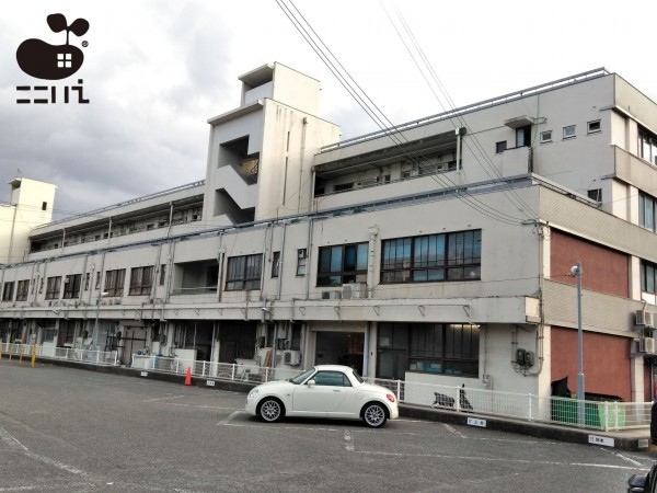 姫路市琴岡町、マンションの外観画像です