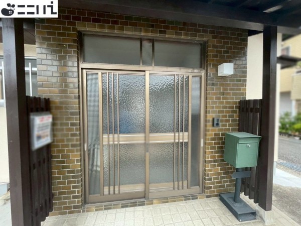 たつの市龍野町北龍野、中古一戸建ての玄関画像です
