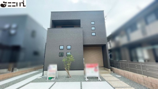 揖保郡太子町東南、新築一戸建ての外観画像です