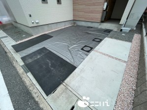 姫路市飾磨区都倉、中古一戸建ての駐車場画像です